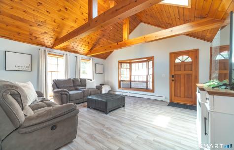 25 Garfield Avenue Middletown CT 06457