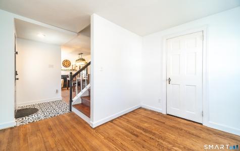 25 Garfield Avenue Middletown CT 06457