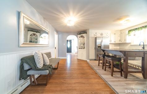 25 Garfield Avenue Middletown CT 06457