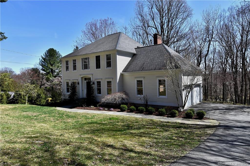 4 Old Dodgingtown Road Bethel CT 06801