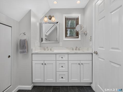 6 Nutmeg Circle Old Saybrook CT 06475
