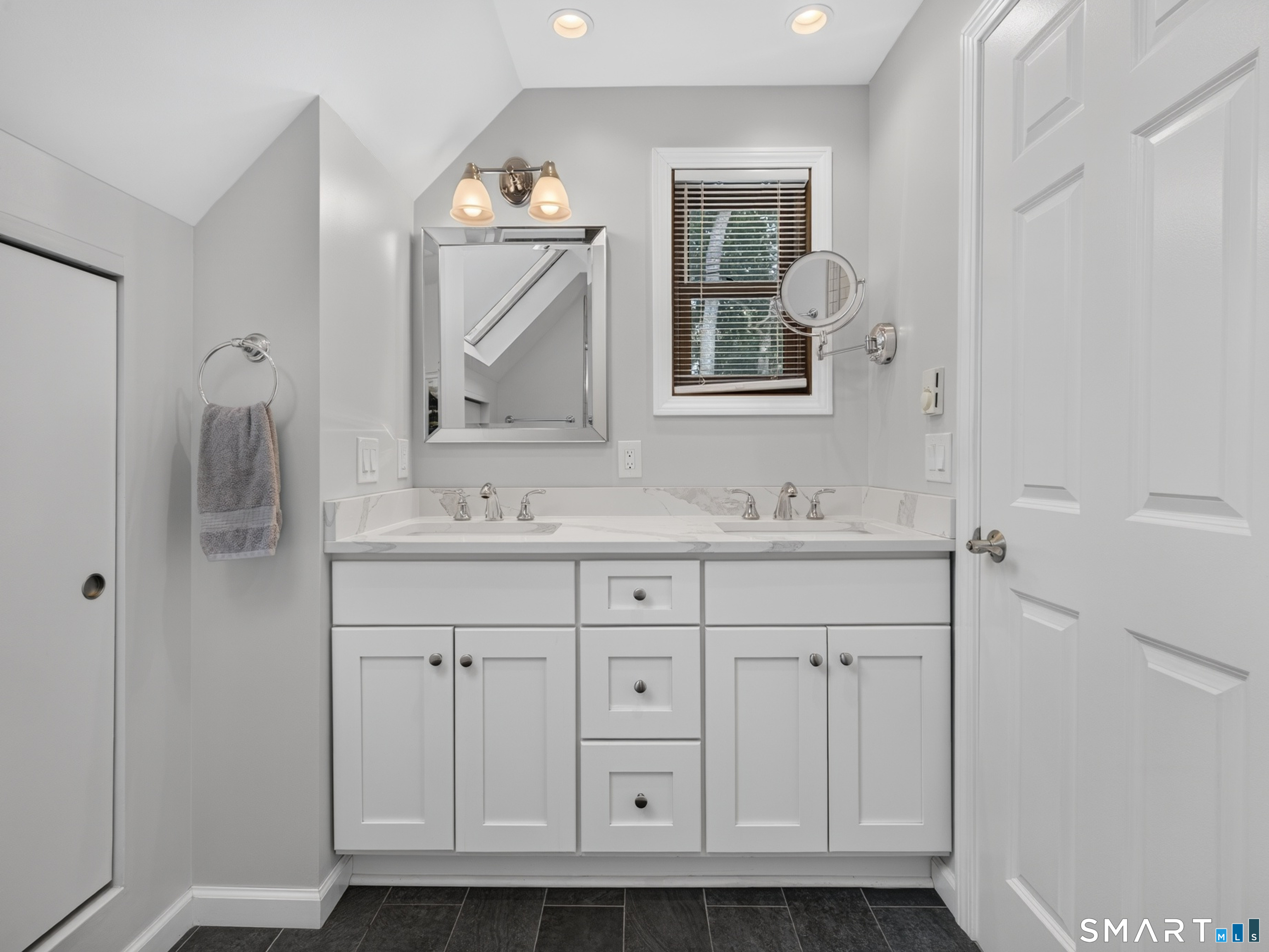 6 Nutmeg Circle Old Saybrook CT 06475
