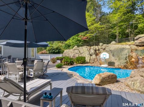 6 Nutmeg Circle Old Saybrook CT 06475