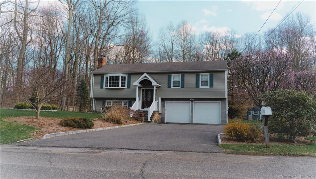 98 Osborn Lane Monroe CT 06468