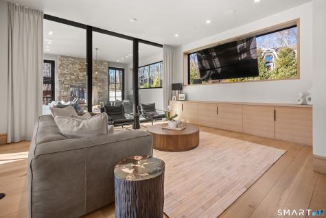 319 Bayberry Lane Westport CT 06880