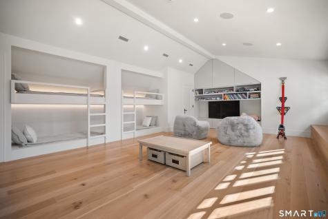 319 Bayberry Lane Westport CT 06880