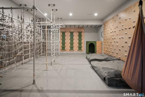 319 Bayberry Lane Westport CT 06880