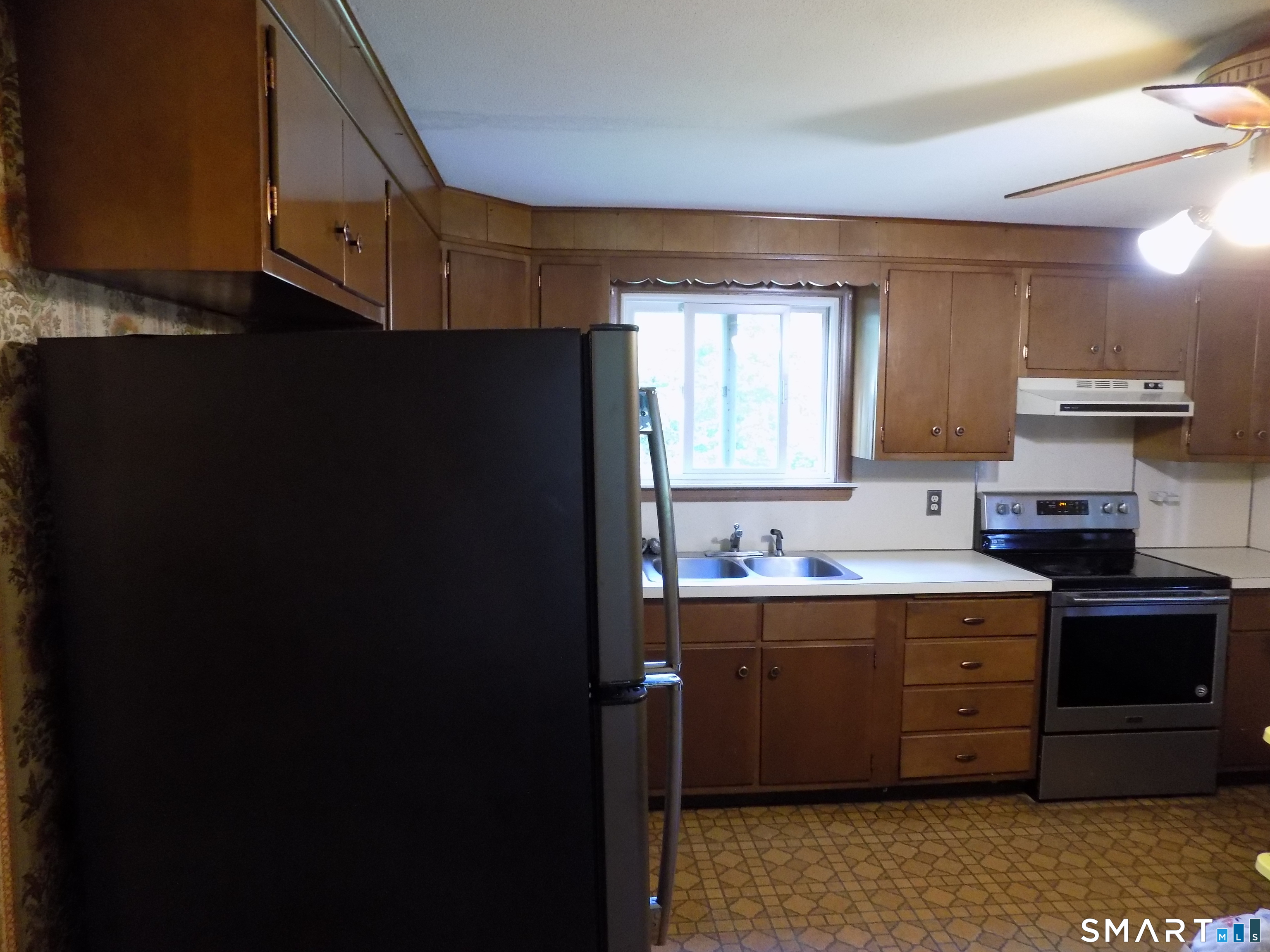 60 Oehler Drive Bristol CT 06010