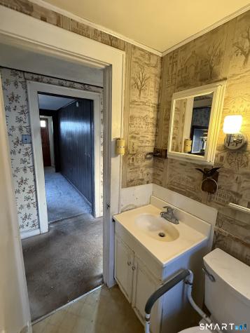 115 Saltonstall Parkway East Haven CT 06512