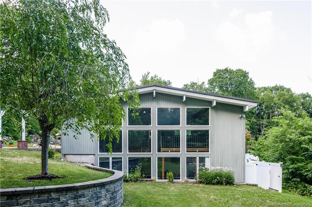 6 Rock Road Burlington CT 06013