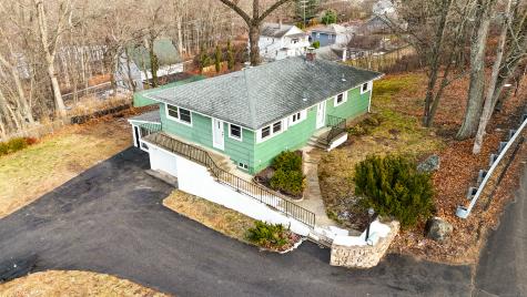 9 Rhode Island Avenue Waterbury CT 06704