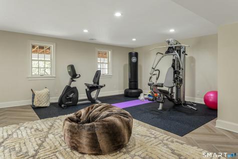 46 Wakeman Road New Canaan CT 06840