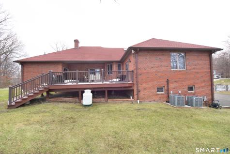 35 Golden Hill Lane Shelton CT 06484