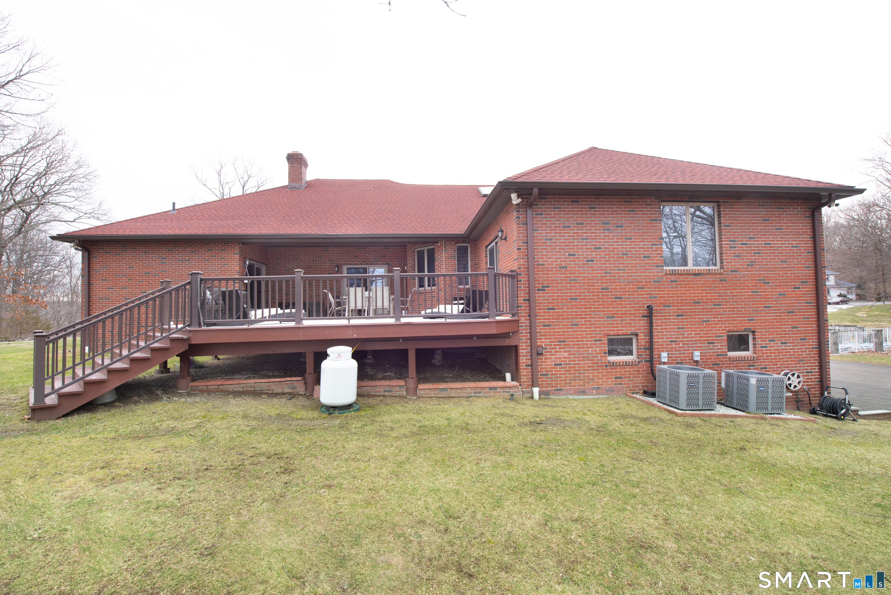 35 Golden Hill Lane Shelton CT 06484