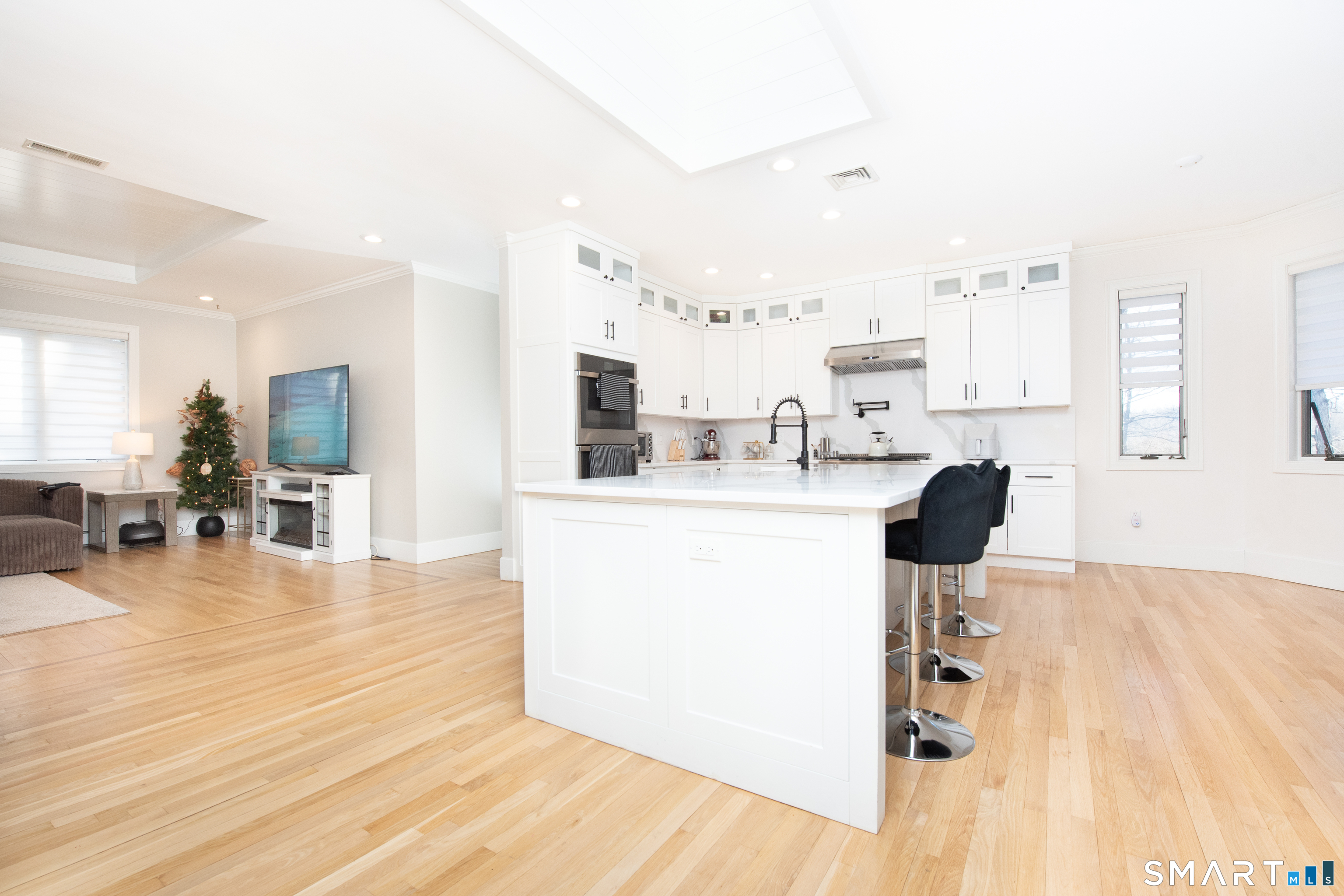 35 Golden Hill Lane Shelton CT 06484