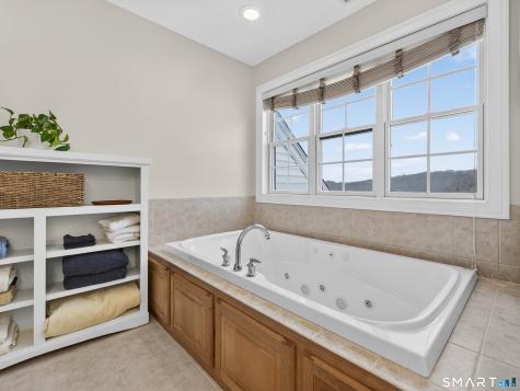 17 Salem Hollow Lane Salem CT 06420