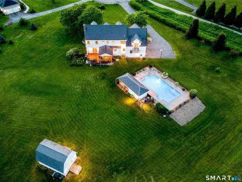17 Salem Hollow Lane Salem CT 06420