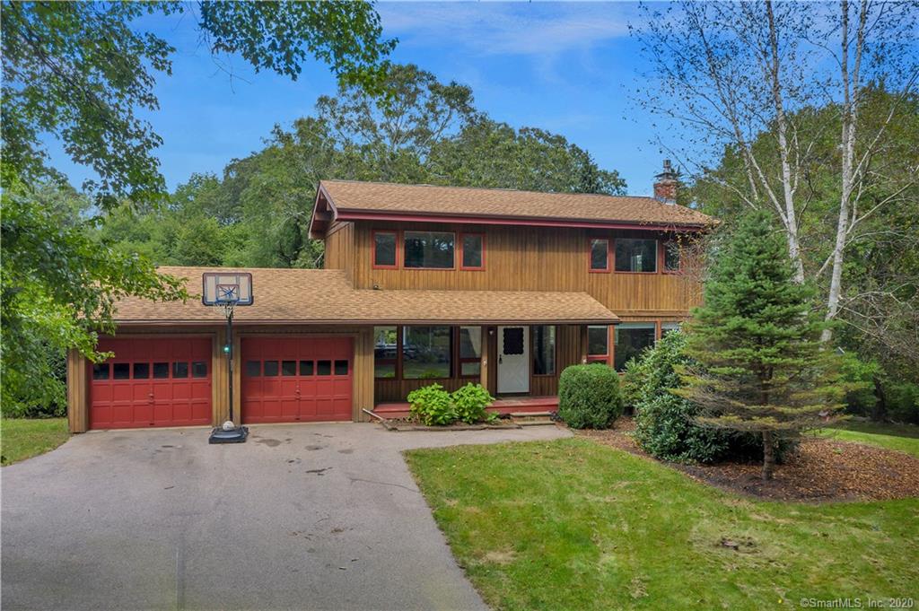 18 Pellegrino Road Stonington CT 06378