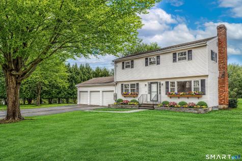 408 Hut Hill Road Bridgewater CT 06752