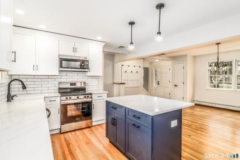 408 Hut Hill Road Bridgewater CT 06752