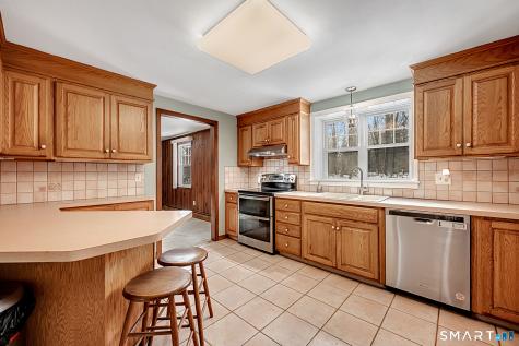 5 West Woods Road Burlington CT 06013