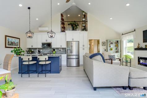 4 Oak Drive Woodstock CT 06281