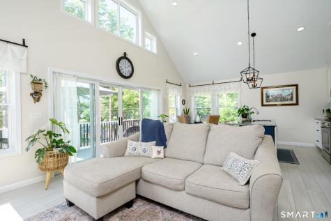4 Oak Drive Woodstock CT 06281