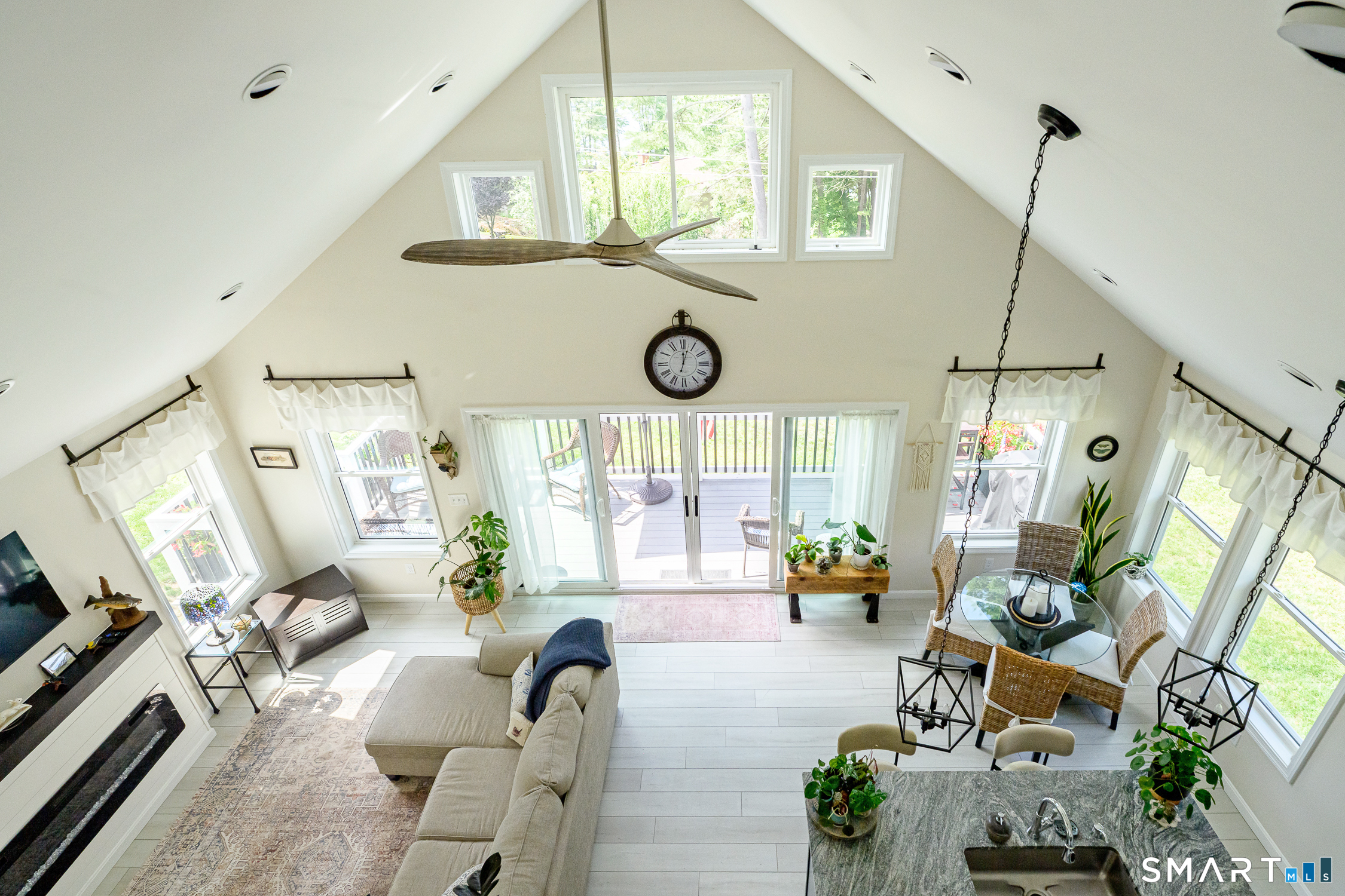 4 Oak Drive Woodstock CT 06281