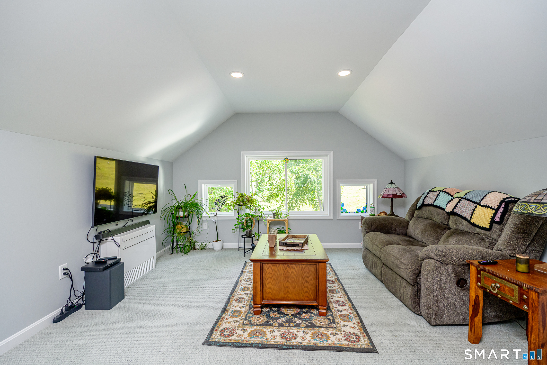 4 Oak Drive Woodstock CT 06281