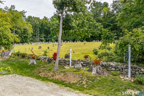 4 Oak Drive Woodstock CT 06281