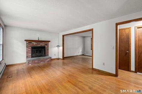 15 Happy Acres Road Clinton CT 06413