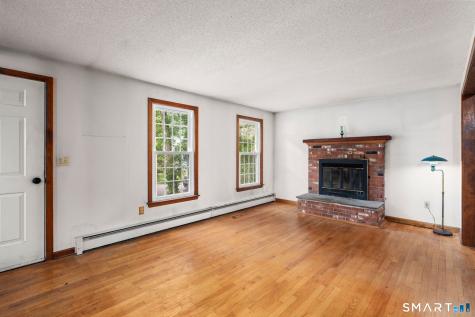 15 Happy Acres Road Clinton CT 06413
