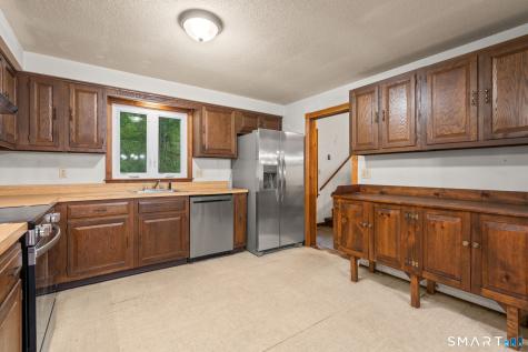 15 Happy Acres Road Clinton CT 06413