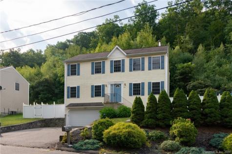 103 Trout Brook Drive Naugatuck CT 06770