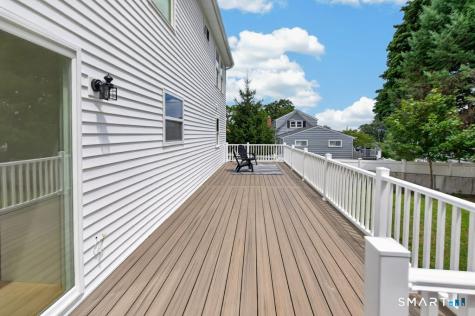 741 Old Stratfield Road Fairfield CT 06825