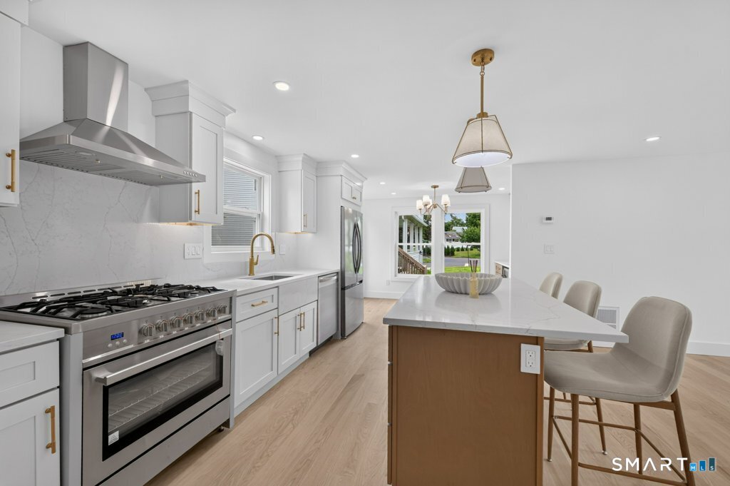 741 Old Stratfield Road Fairfield CT 06825