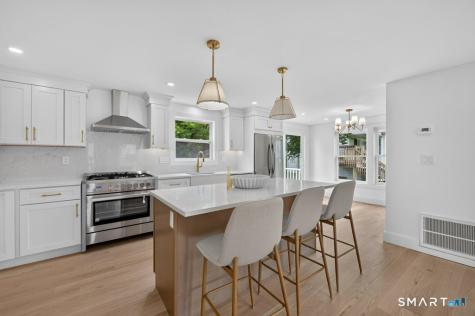 741 Old Stratfield Road Fairfield CT 06825