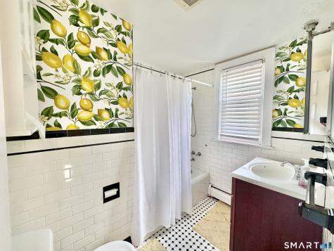 416 Lighthouse Road New Haven CT 06512