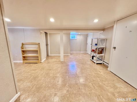 416 Lighthouse Road New Haven CT 06512