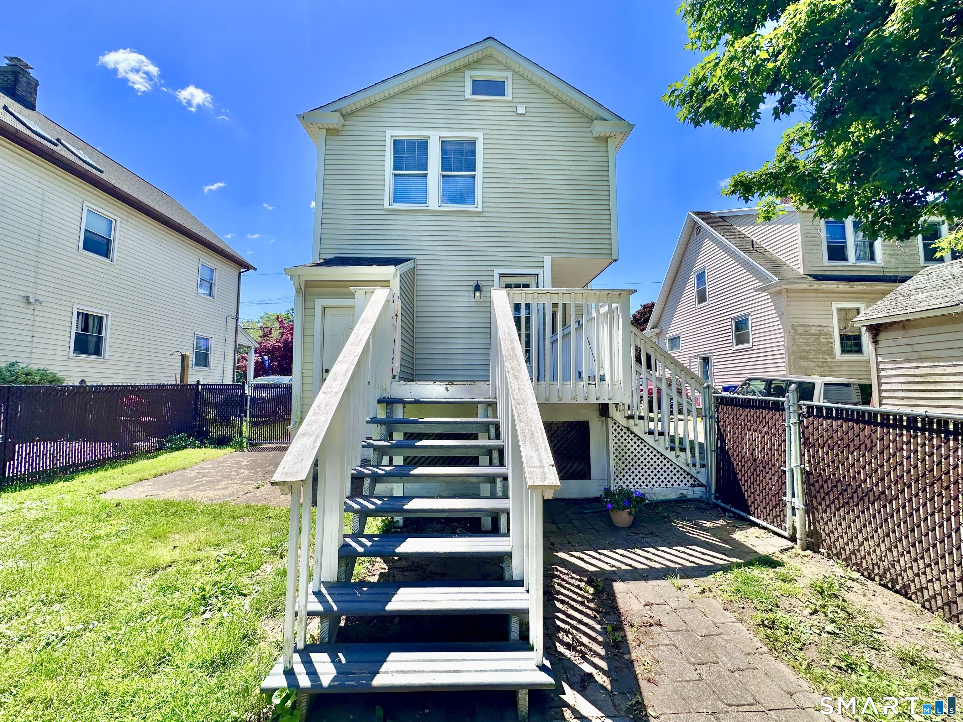 416 Lighthouse Road New Haven CT 06512