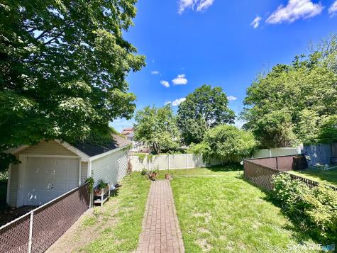 416 Lighthouse Road New Haven CT 06512