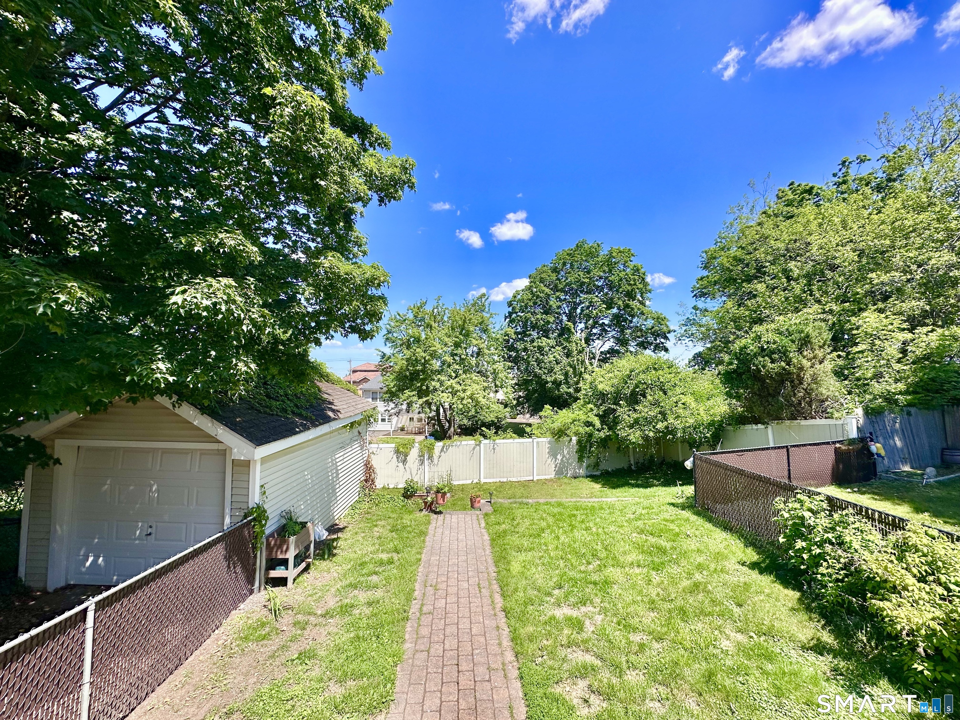 416 Lighthouse Road New Haven CT 06512