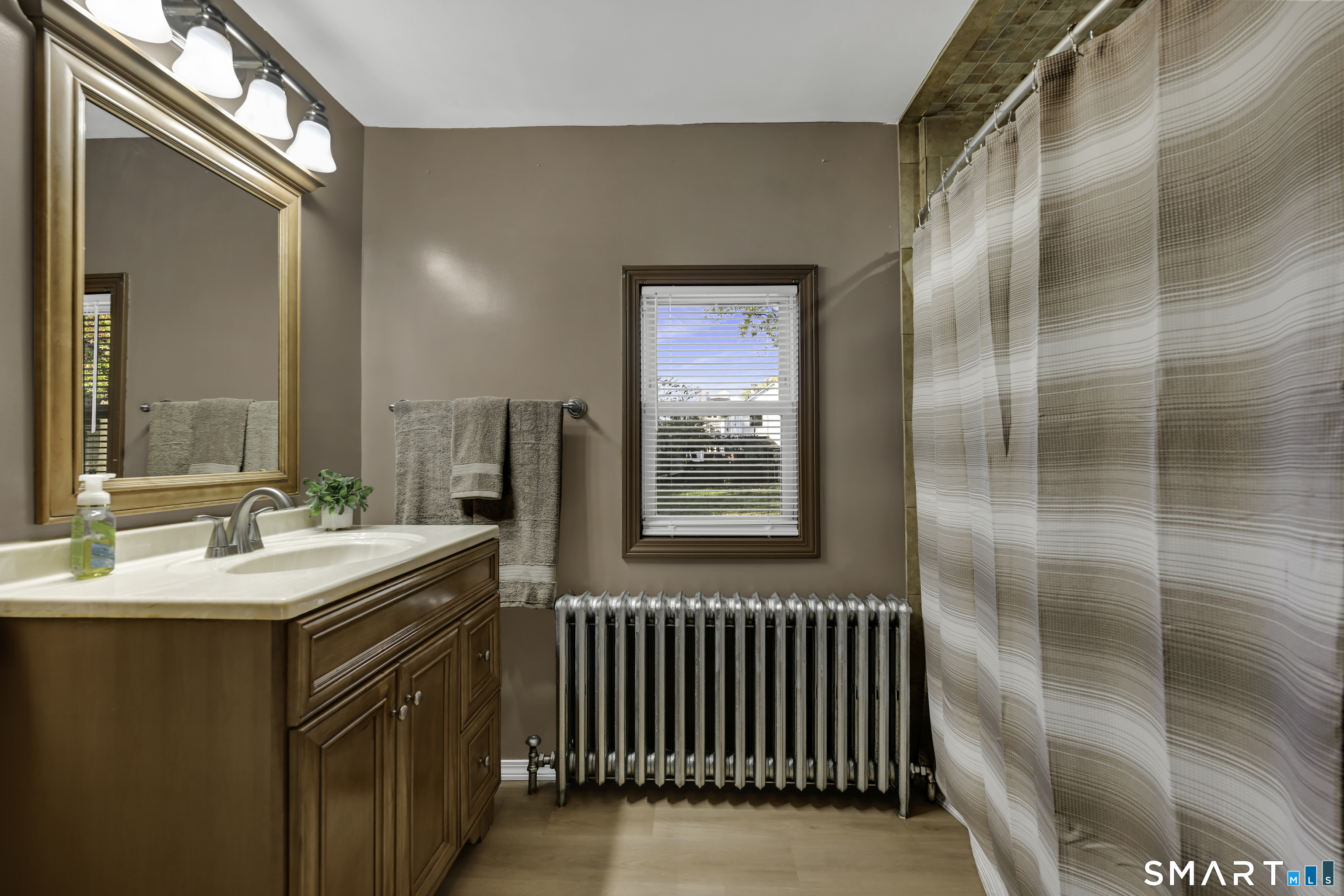 36 Ward Place Hartford CT 06106