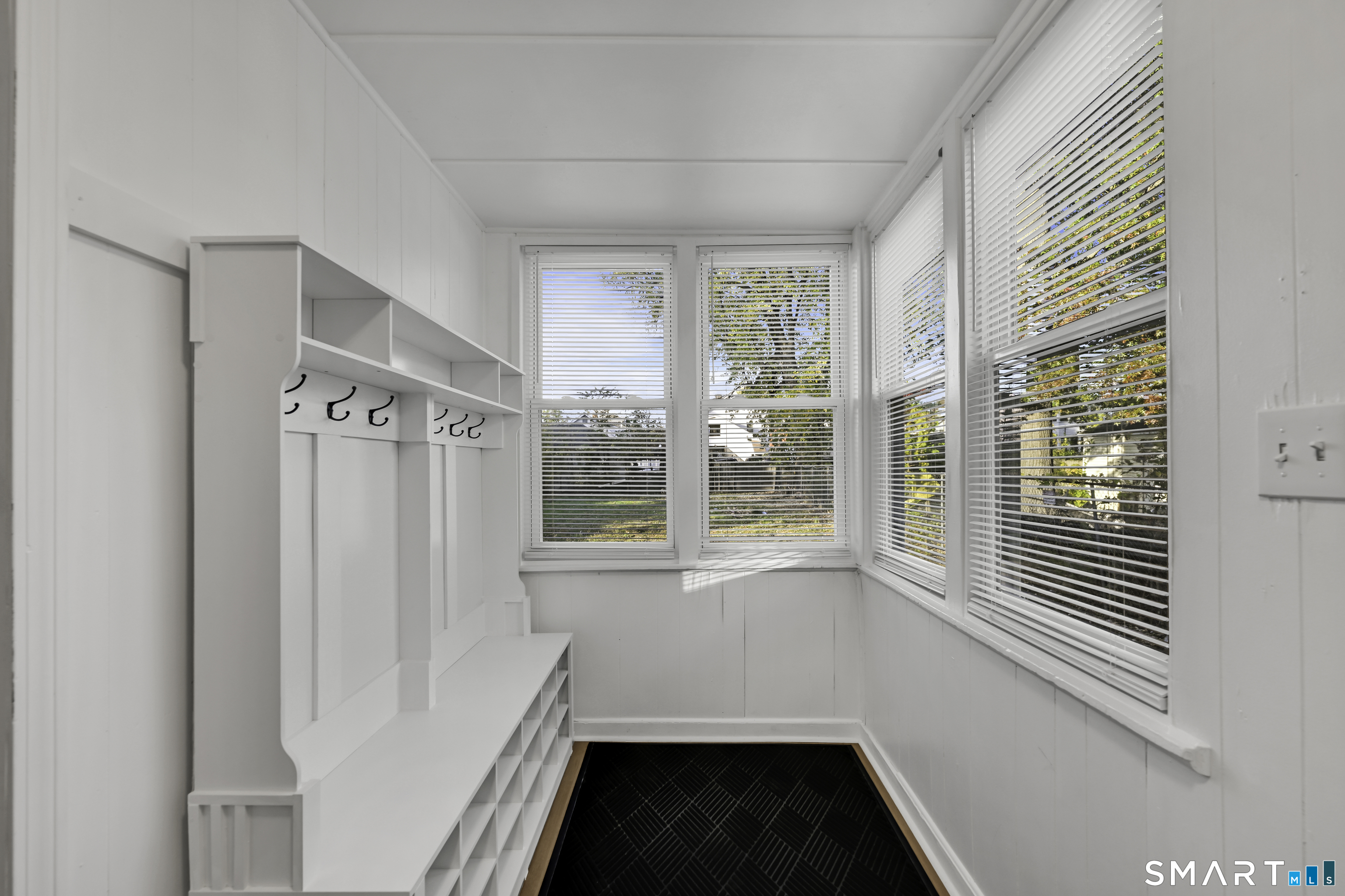 36 Ward Place Hartford CT 06106