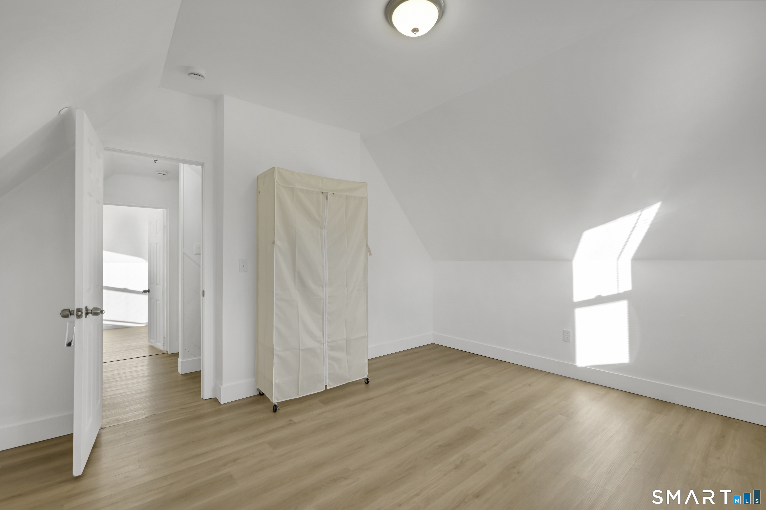 36 Ward Place Hartford CT 06106