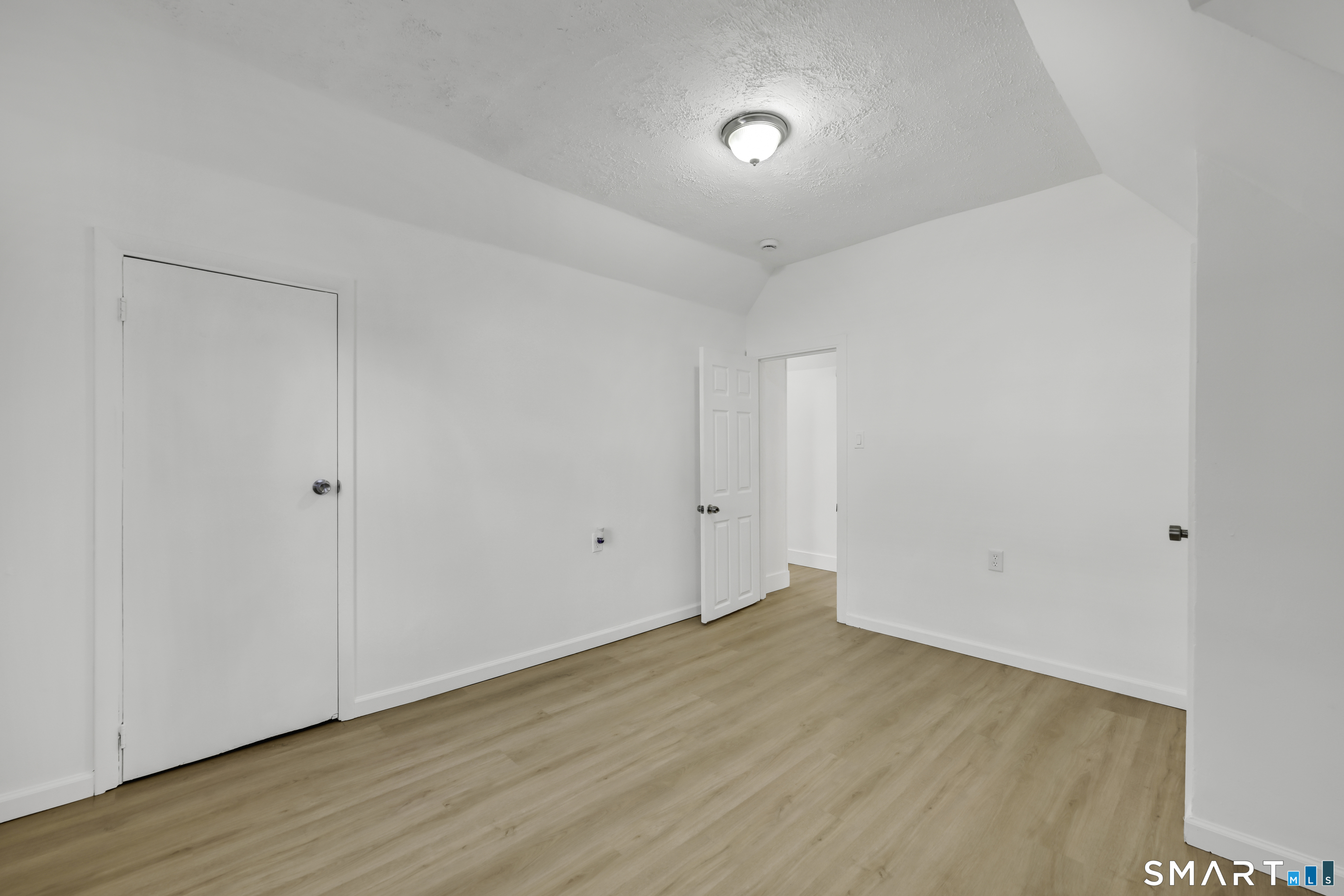 36 Ward Place Hartford CT 06106