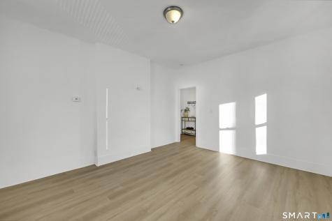 36 Ward Place Hartford CT 06106