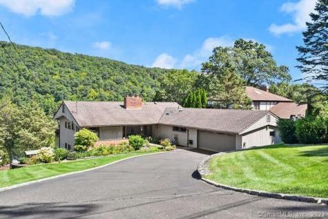 26 Lillinonah Drive Brookfield CT 06804