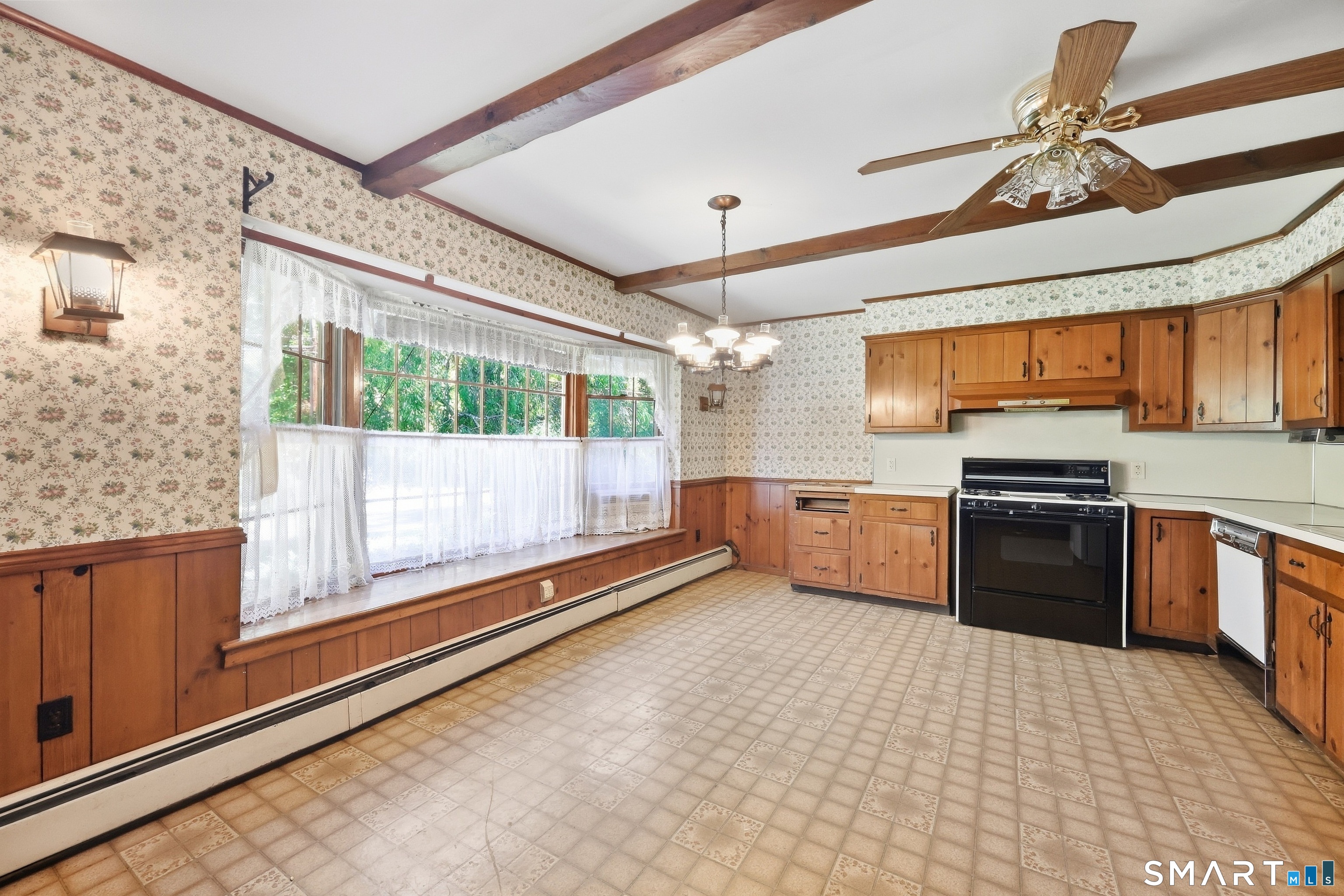 1 Knollwood Lane New Fairfield CT 06812