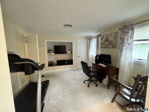 118 Wickham Drive East Hartford CT 06118